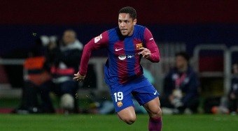Sem espaço com Xavi, Vitor Roque tem permanência incerta no Barça