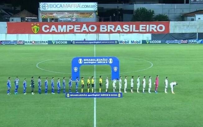Brusque vence CSA e entra no G4 da Série B Brusque vence CSA e entra no G4 da Série B