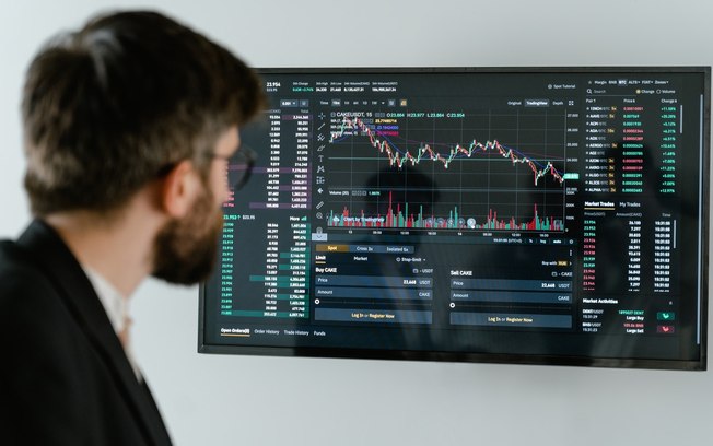 TI: investimento de bancos deve crescer 11% em 2022