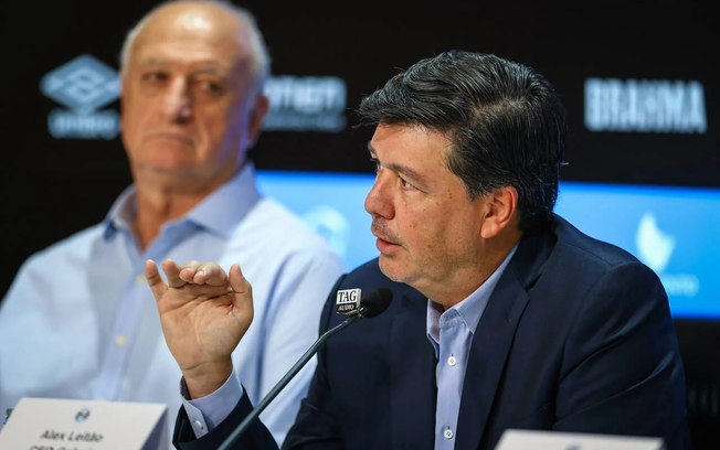 Alexandre Leitão, CEO do Grêmio, foi punido pelo STJD Alexandre Leitão, CEO do Grêmio, foi punido pelo STJD