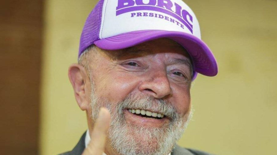 Quando Gabriel Boric foi eleito no Chile, Lula o parabenizou