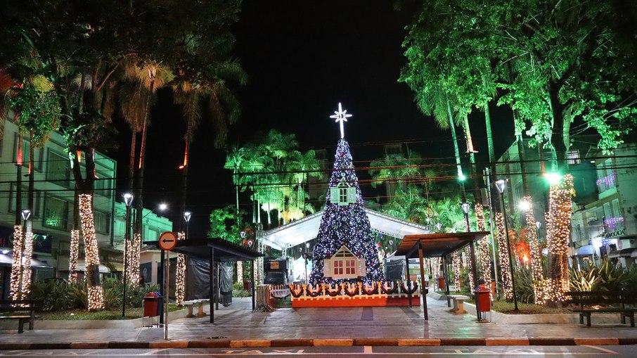 Praça de Sant´Ana terá Casinha do Papai Noel  e Guino e Der no sábado