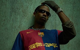 Barcelona revela camisa em parceria com Travis Scott