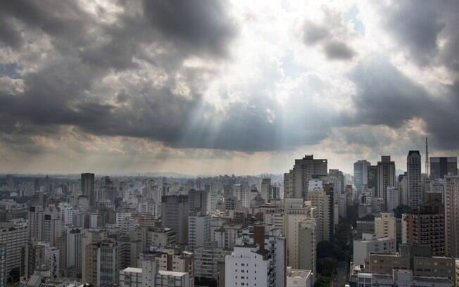 Sexta nublada em São Paulo