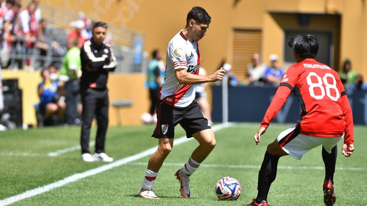 River vence estreia e mantém sul-americanos invictos no Mundial