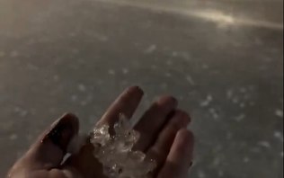 Tempestade com granizo atinge Barcelona e causa prejuízos