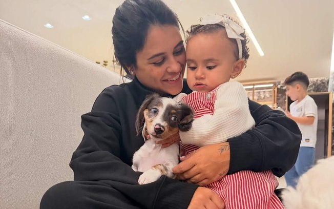 Imagens do novo cachorro da família de Bruna Biancardi e Neymar