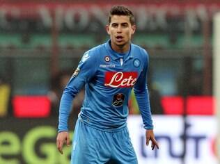 Jorginho, do Napoli, acabou cortado por Antonio Conte Jorginho, do Napoli, acabou cortado por Antonio Conte
