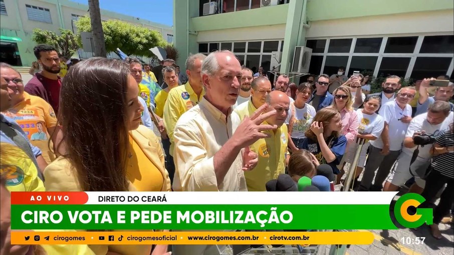 Ciro Gomes vota em Fortaleza, Ceará