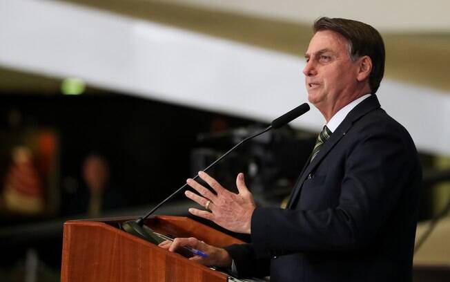 Presidente Jair Bolsonaro negou que o governo tenha intenção de privatizar Caixa e Banco do Brasil