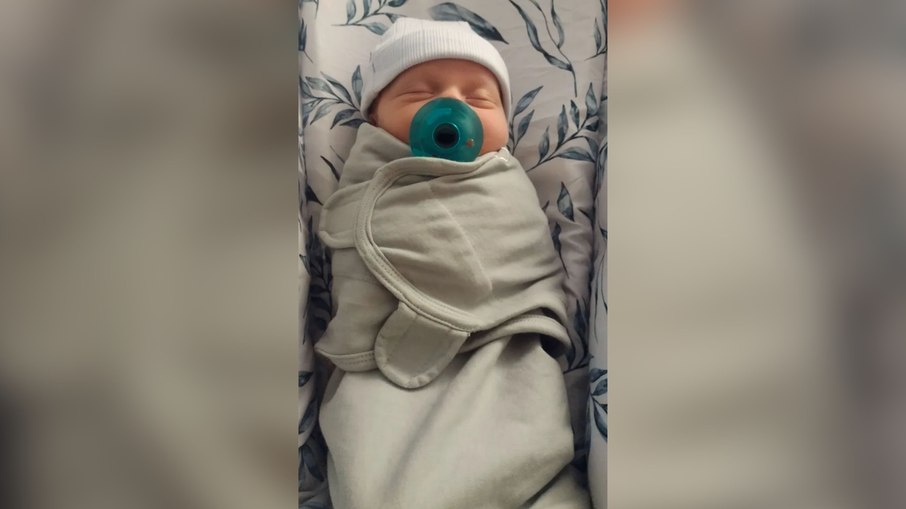 Bebê nasce de embrião congelado há 30 anos e quebra recorde