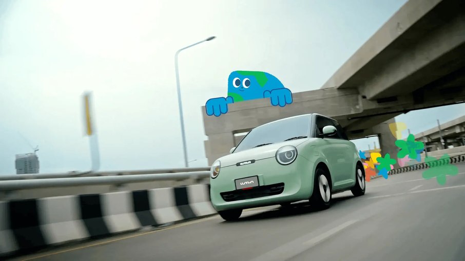 Changan Lumin roda em via urbana e reforça a proposta de mobilidade elétrica de baixo custo.