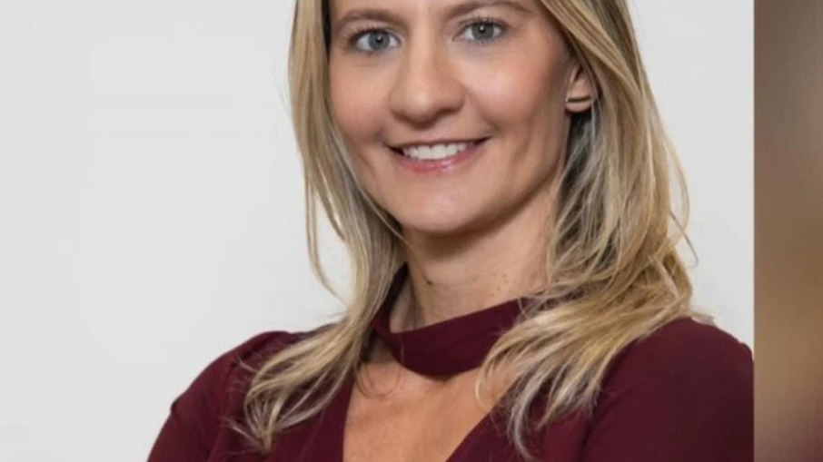 Ariane Fiori, advogada Ariane Fiori, advogada