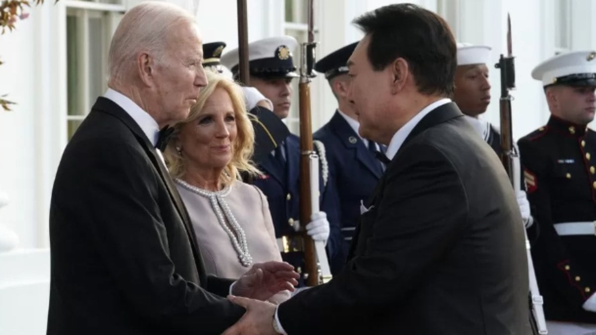O presidente sul-coreano Yoon Suk Yeol está em Washington esta semana para discutir uma série de questões com o presidente dos EUA, Joe Biden