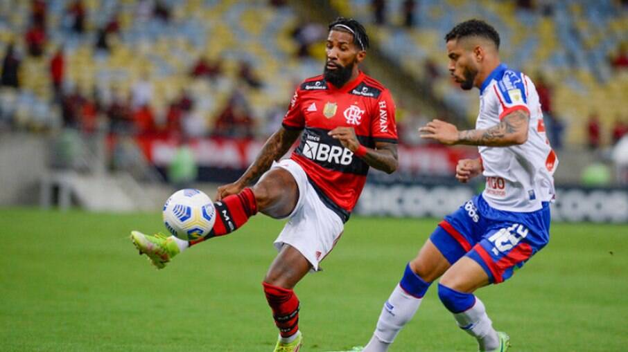 Rodinei fica no Flamengo até o meio do ano