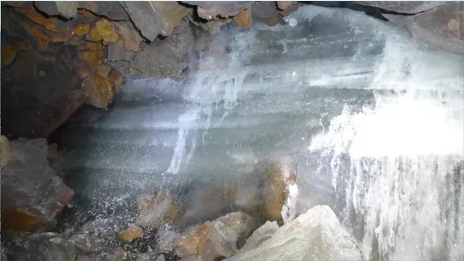Caverna de Gelo no Novo México, nos Estados Unidos