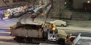 Nova York se prepara para maior nevasca em quase 30 anos