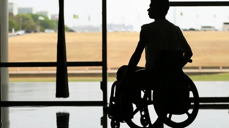 Pessoas com deficiência podem solicitar isenção do IPVA Pessoas com deficiência podem solicitar isenção do IPVA