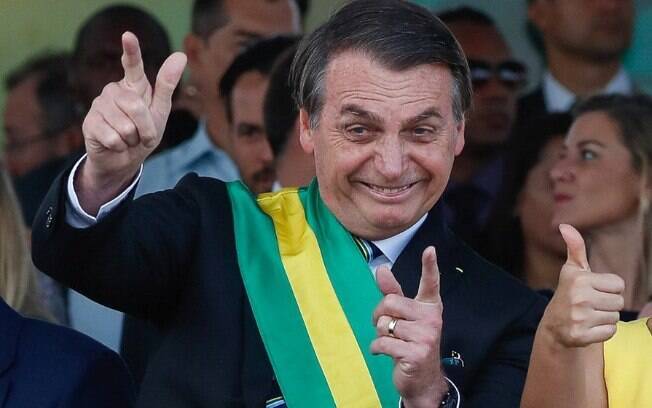 Revogação foi anunciada através do Twitter de Bolsonaro.