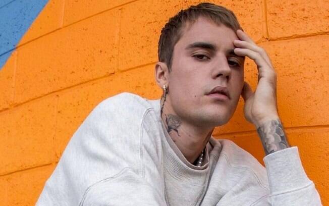 Justin Bieber fez apresentação marcante no Grammy 2022