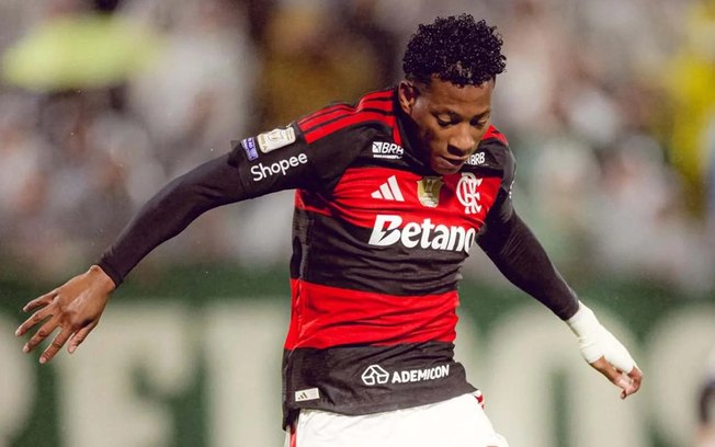 Plata de saída? Atacante do Flamengo vira alvo da Real Sociedad no mercado