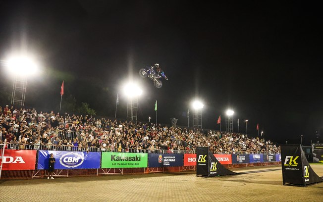 Arena Freestyle reúne atletas e público em São Paulo