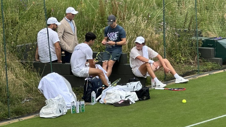 Wimbledon: João Fonseca treina com Alcaraz antes de estreia