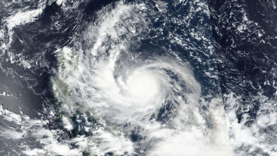 O tufão Noru já vem “provocando” evacuações nas Filipinas à medida que ele se aproxima 