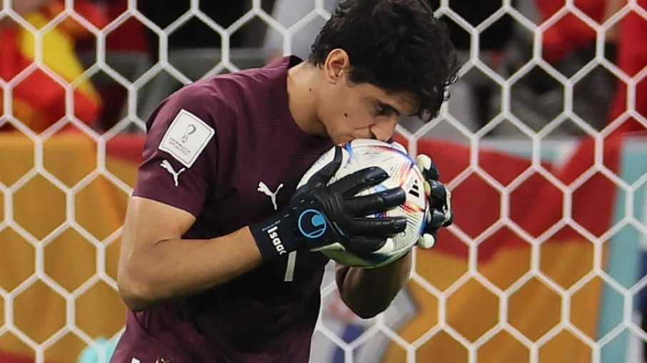 Bono, goleiro de Marrocos, é alvo do Bayern de Munique