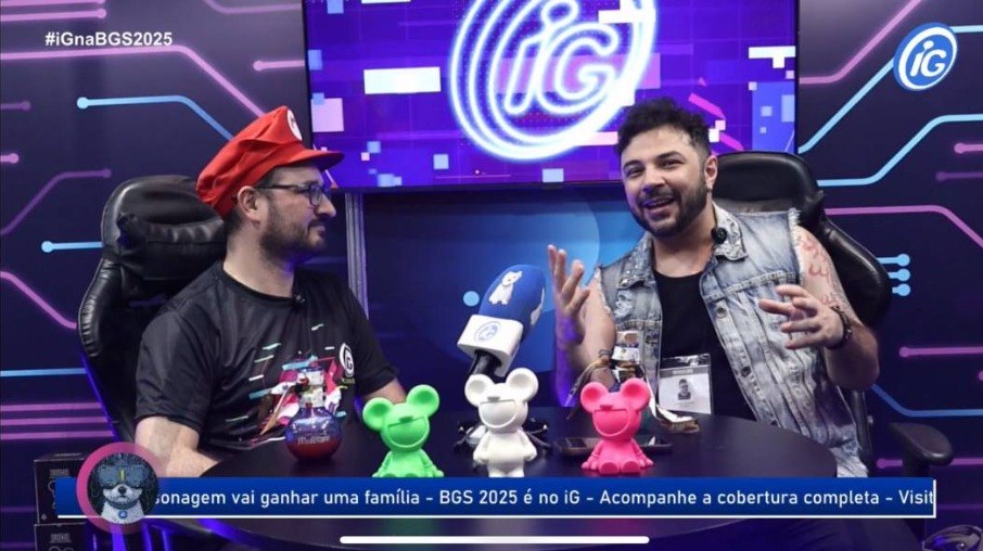 Raphael Rossatto, dublador, cantor e ator em entrevista ao podcast iGeek na BGS. Raphael Rossatto, dublador, cantor e ator em entrevista ao podcast iGeek na BGS.