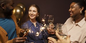 Ano Novo em condomínios: regras para som, horários e uso de fogos