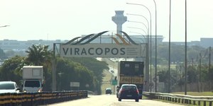 Viracopos: câmeras flagram 103 infrações por parada irregular