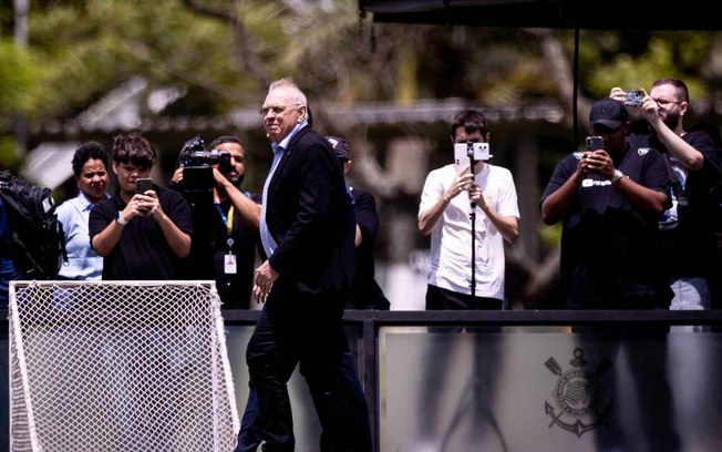 Stabile revela bastidores da ameaça que recebeu no Corinthians 