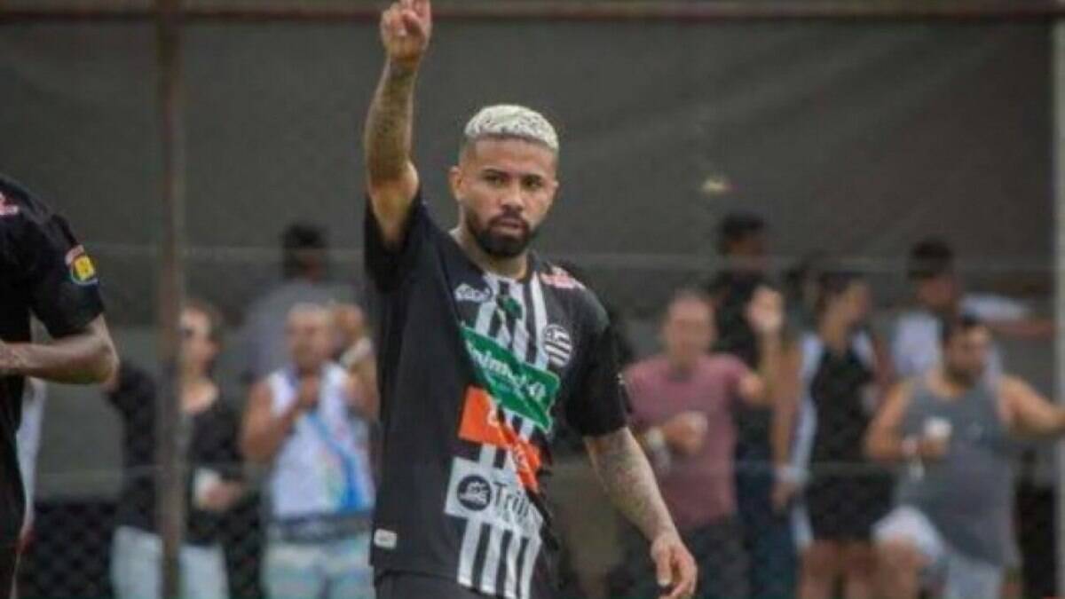 Atacante Douglas Santos, do Athletic, recebe sondagens do Cruzeiro, Avaí, Ponte Preta e Juventude