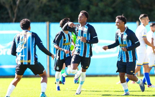 São Paulo venceu o Grêmio por 2 a 0