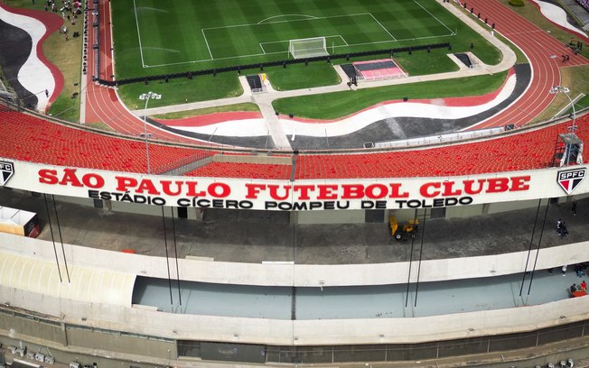 Sodré Santoro promove leilão de itens do Estádio MorumBIS Sodré Santoro promove leilão de itens do Estádio MorumBIS