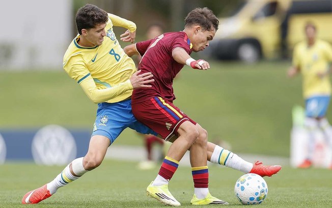 Brasil foi melhor durante todo o jogo e não teve trabalho para vencer a Venezuela Brasil foi melhor durante todo o jogo e não teve trabalho para vencer a Venezuela