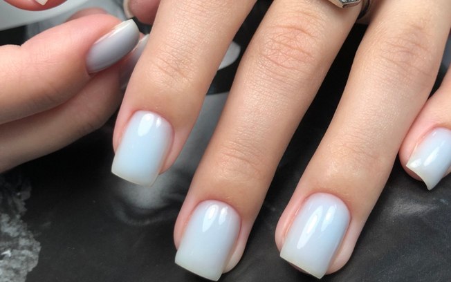 5 unhas quadradas elegantes que ficam bonita em qualquer pessoa