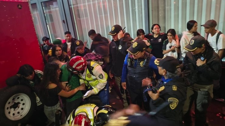Três pessoas morrem asfixiadas durante festa da Copa no México
