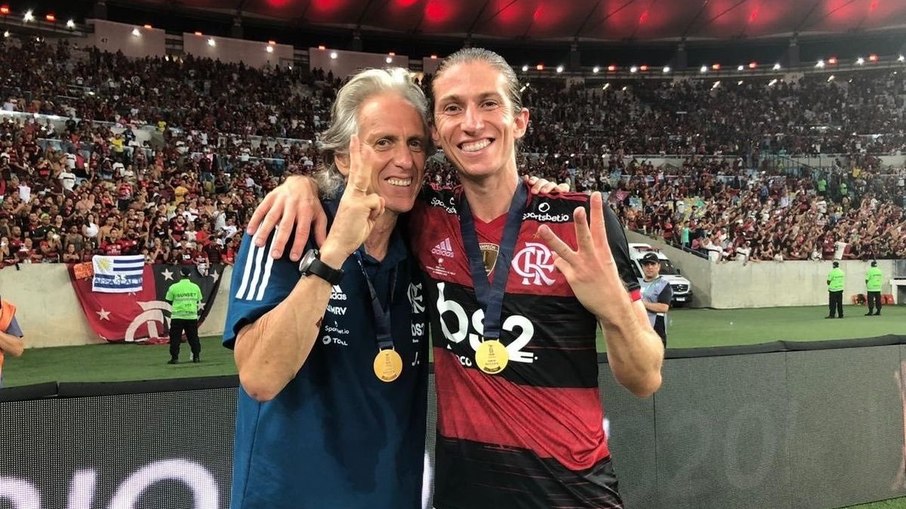Jorge Jesus e Filipe Luís trabalharam juntos no Flamengo