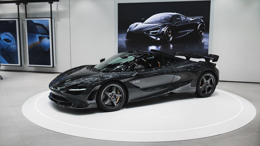 Única unidade do McLaren 750S Le Mans destinada ao Brasil chegou à concessionária da marca em São Paulo Única unidade do McLaren 750S Le Mans destinada ao Brasil chegou à concessionária da marca em São Paulo