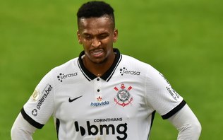 Ídolo do Corinthians, Jô é preso em aeroporto de São Paulo