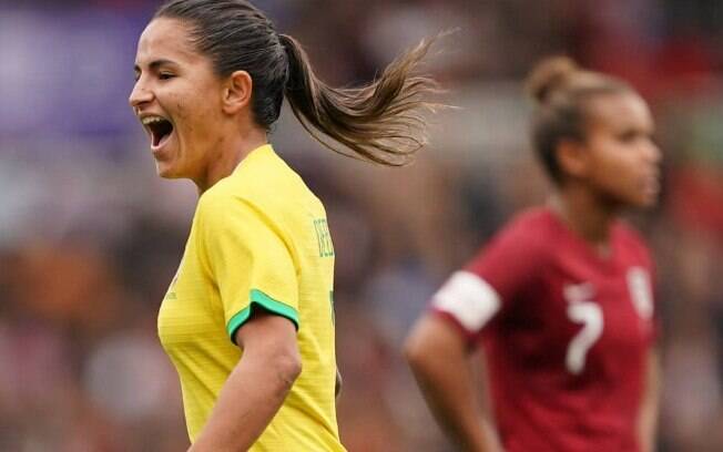 Seleção brasileira feminina de futebol teve vitória história
