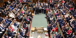 Parlamento Britânico aprova descriminalização do aborto