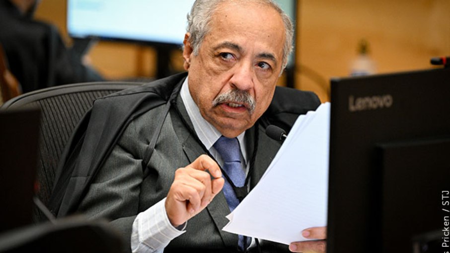 O ministro do STJ, Og Fernandes, citou lei de racismo ao fazer pedido de habeas corpus O ministro do STJ, Og Fernandes, citou lei de racismo ao fazer pedido de habeas corpus
