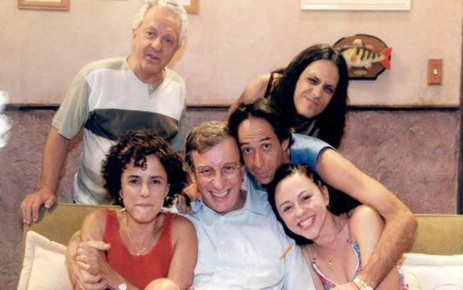 5 séries dos anos 2000 para ver no Globoplay