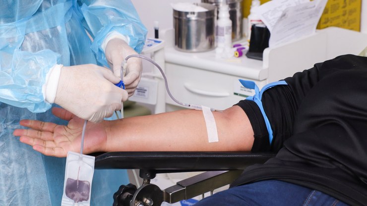 Araújo Jorge faz apelo urgente por sangue e plaquetas em Goiás