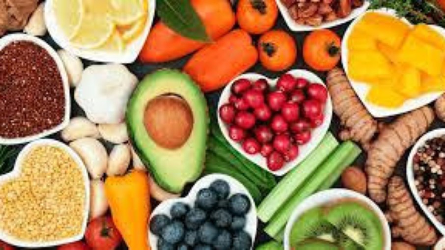 5 alimentos que melhoram a saúde e você deve incluir na dieta