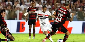 Atacante desabafa após São Paulo x Flamengo: "Sempre roubado"