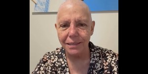 Roseana Sarney enfrenta câncer de mama e mantém otimismo
